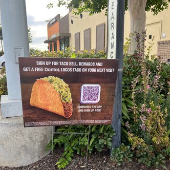 Taco Bell - a sign for a taco bell - Fast Food Near Me - Sanger, California