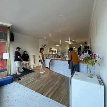 Moonmilk - Ice Cream & Frozen Yogurt Near Me - Toronto, Ontario