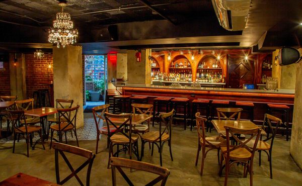 Casta's Rum Bar by null Casta's Rum Bar by null