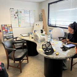 Indie Campers - Office?