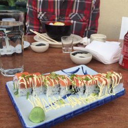 SumoSam - Smoked salmon roll