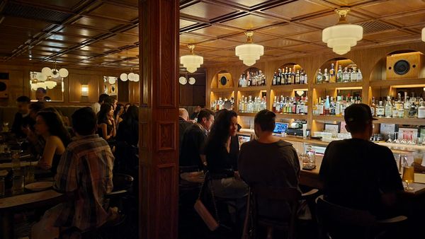 Bar Benjamin by null