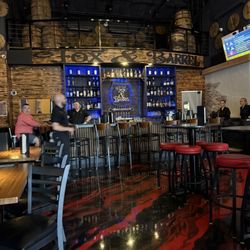 Fox & Barrel - Bar