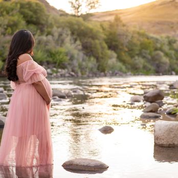 CW Ranch Photography - Maternity - Session Photography Near Me CW Ranch Photography - Maternity - Session Photography Near Me