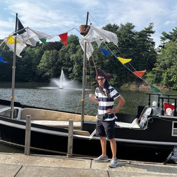La Gondola - Captain Jack (Jordan) Sparrow!!! What a great time RRRRRRR - Boating Near Me La Gondola - Captain Jack (Jordan) Sparrow!!! What a great time RRRRRRR - Boating Near Me
