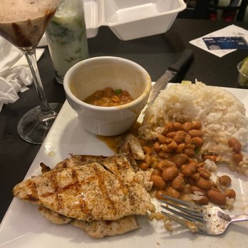 Top Mix Bar & Kitchen - Chicken rice and beans & cinnamon roll martini - Cocktail Bars Near Me - Boston, Massachusetts
