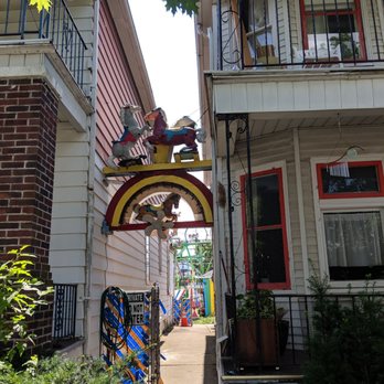 Hamtramck Disneyland - Local Flavor Near Me - Hamtramck, Michigan