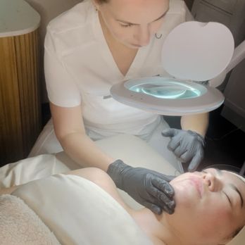 Mirka Method - Skin care consultation and analysis. - Massage Near Me - Sarasota, Florida Mirka Method - Skin care consultation and analysis. - Massage Near Me - Sarasota, Florida