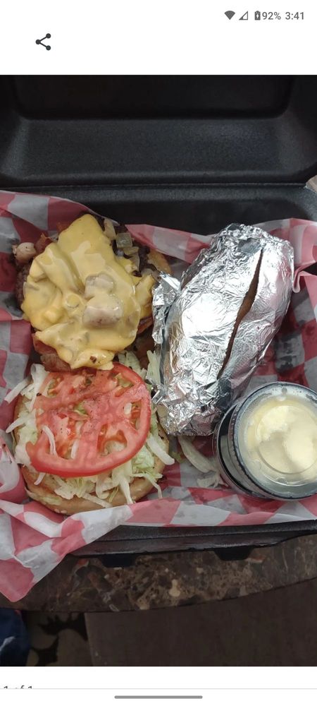 Food from Grey Goose Player's Club