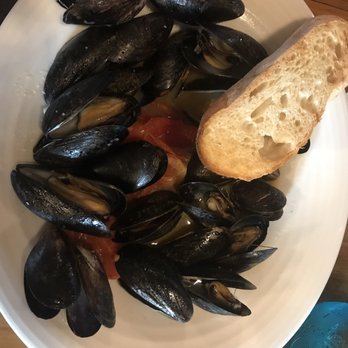 Blackwall Hitch - Smoked mussels - New American Near Me - Baltimore, Maryland Blackwall Hitch - Smoked mussels - New American Near Me - Baltimore, Maryland