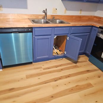 Handyman G Services - New dishwasher and saw - Plumbing Near Me - Pensacola, Florida Handyman G Services - New dishwasher and saw - Plumbing Near Me - Pensacola, Florida