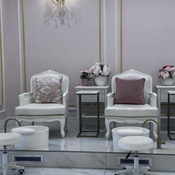 Le Petit Salon - Nail Salons Near Me - Tustin, California Le Petit Salon - Nail Salons Near Me - Tustin, California