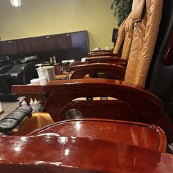 Nice chairs.
