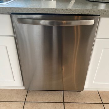 Torres Home Appliances - Frigidaire gallery dishwasher - Appliances Near Me - Santa Ana, California