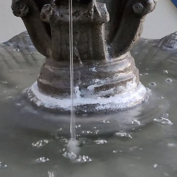 Puddle Pools Las Vegas - Fountain Caulk Smear - Pool & Hot Tub Service Near Me - Henderson, Nevada