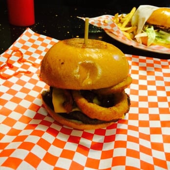 Caveman Kitchen - Tex mex burger - Latin American Near Me - Los Angeles, California Caveman Kitchen - Tex mex burger - Latin American Near Me - Los Angeles, California