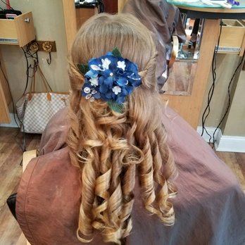 Danielle loren & Co. - Makeup Artists Near Me - Syosset, New York