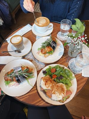 The C Cafe & Wine by null