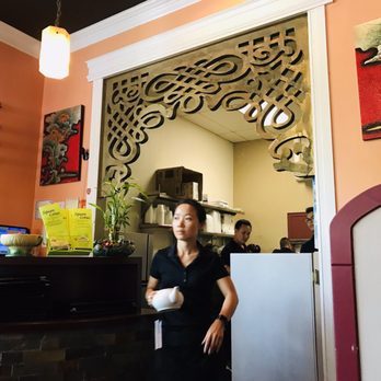 Square Lotus - Busy lunch time - Vietnamese Near Me - Bellevue, Washington Square Lotus - Busy lunch time - Vietnamese Near Me - Bellevue, Washington