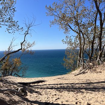 Sleeping Bear Dunes National Lakeshore - Parks Near Me - Empire, Michigan