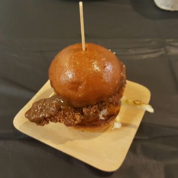 EAT Show - Local Flavor Near Me - Los Angeles, California EAT Show - Local Flavor Near Me - Los Angeles, California