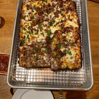 Emmy Squared Pizza - Shaw - Good Paulie Pizza - Pizza Near Me - Washington, DC, District of Columbia