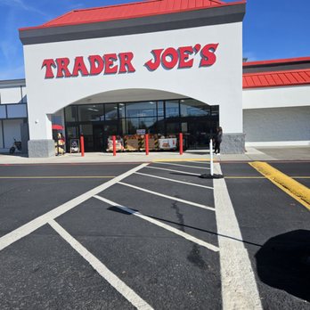 Trader Joe's Gresham - Grocery Near Me - Gresham, Oregon