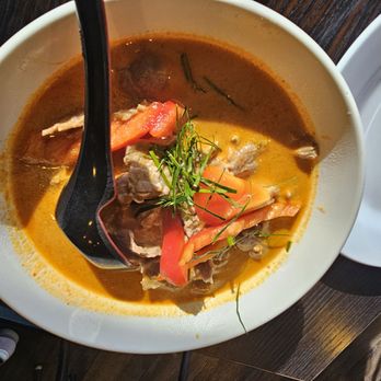 Ruen Pair - Panang curry with beef - Thai Near Me - Los Angeles, California