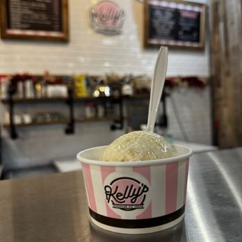 Foxtail Coffee Pompano Beach - Banana pudding icecream - Coffee Roasteries Near Me - Pompano Beach, Florida Foxtail Coffee Pompano Beach - Banana pudding icecream - Coffee Roasteries Near Me - Pompano Beach, Florida