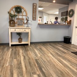 California Foot and Ankle Group - Waiting area facing the front desk
