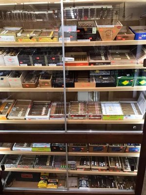 SOUTHIE SMOKE SHOP by null