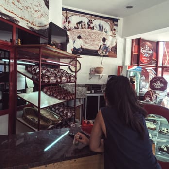 La Ensaimada - Cafeteria Near Me - San Pedro, C