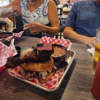Chimney Rock Smokehouse - Barbeque Near Me - Chimney Rock, North Carolina