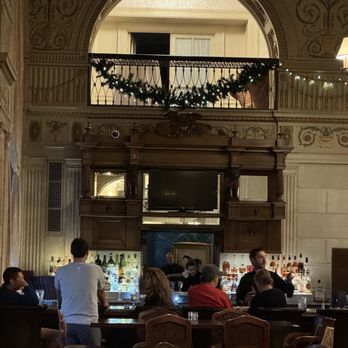 The Lobby Bar - Lobby bar - Bars Near Me - Louisville, Kentucky The Lobby Bar - Lobby bar - Bars Near Me - Louisville, Kentucky
