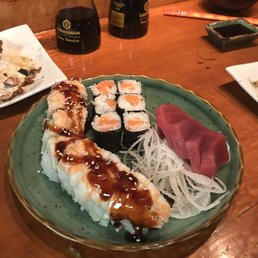 Spicy Salmon Maki