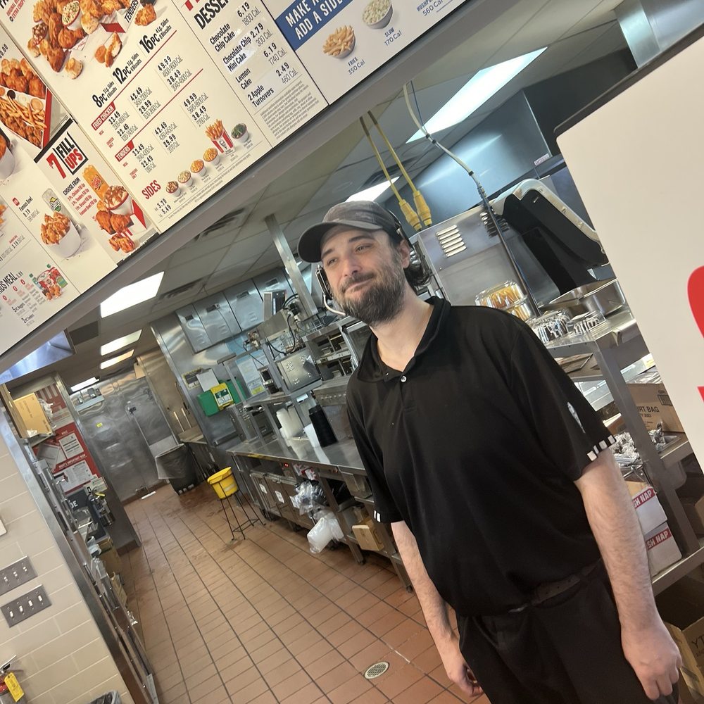Employee let me snap this pic... good service and very helpful. Employee let me snap this pic... good service and very helpful.