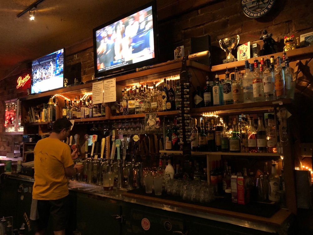 THE ROANOKE 45 Photos & 84 Reviews 2409 10th Ave E, Seattle