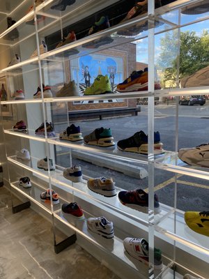 Top Fashion 54 W Lake St Addison Il Shoe Stores Mapquest