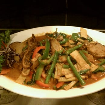 Mae Kong Thai Restaurant - Crispy duck - Thai Near Me - New Britain, Connecticut Mae Kong Thai Restaurant - Crispy duck - Thai Near Me - New Britain, Connecticut