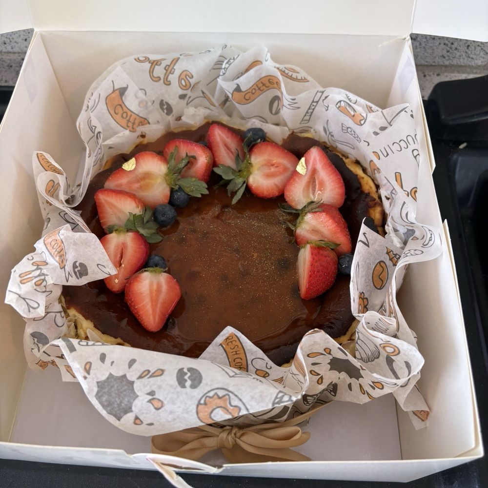 Basque Cheesecake Basque Cheesecake