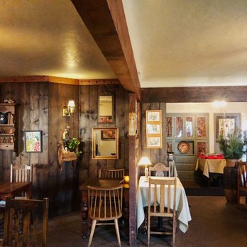 Robins Restaurant - New American Near Me - Cambria, California Robins Restaurant - New American Near Me - Cambria, California