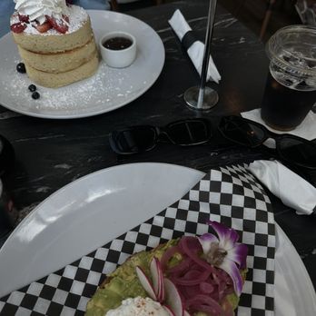 MIAM Cafe - Miam Avocado Toast Miam Pancakes - Breakfast & Brunch Near Me - Miami, Florida