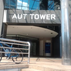 AUT University