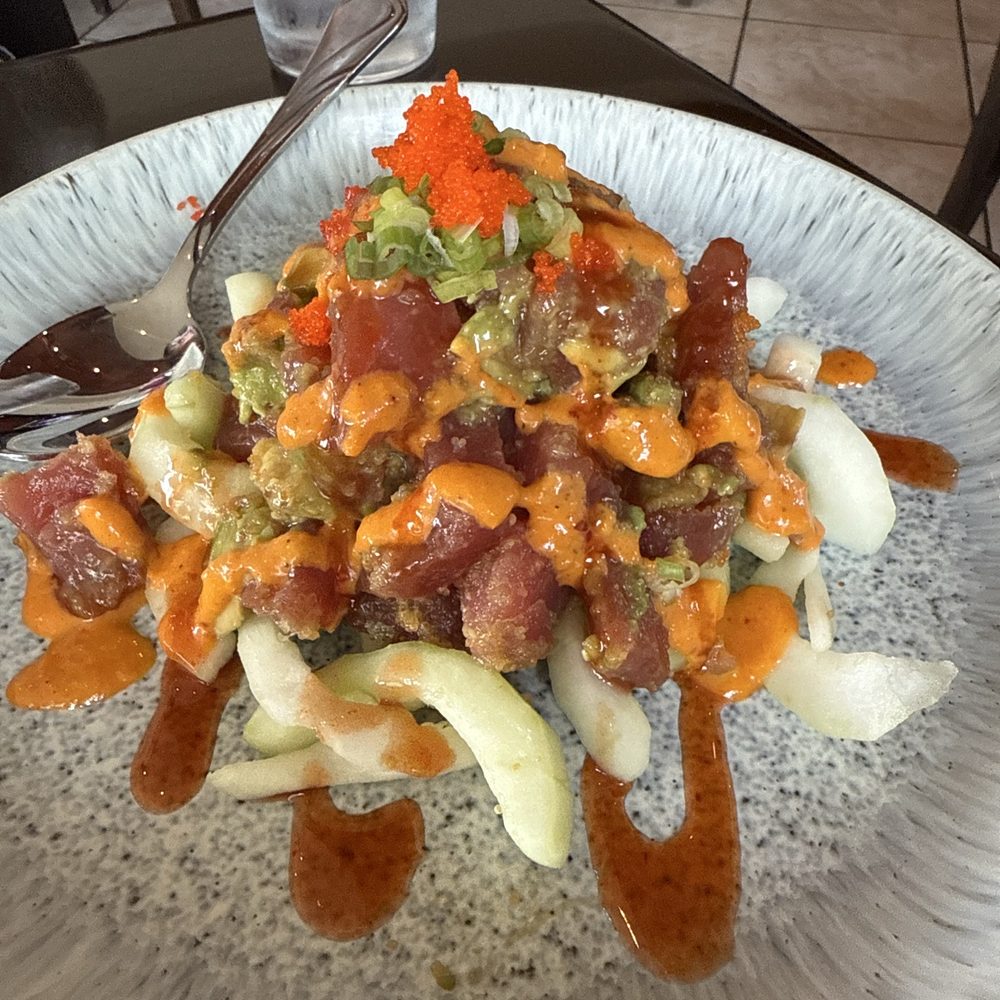 Haru Sushi Bar & Grill - Avocado and Tuna & Avocado - Sushi Bars Near Me - Indialantic, Florida