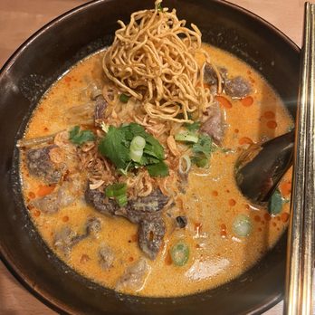 Manaao - Khao Soi Noodle with Braised Beef - Thai Near Me - Tustin, California Manaao - Khao Soi Noodle with Braised Beef - Thai Near Me - Tustin, California