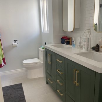 Bela Development - Installed the bathroom tiles and vanity - General Contractors Near Me - Venice, California