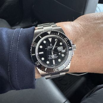 Davidson & Licht - Walnut Creek - Submariner in action. - Jewelry Near Me - Walnut Creek, California Davidson & Licht - Walnut Creek - Submariner in action. - Jewelry Near Me - Walnut Creek, California