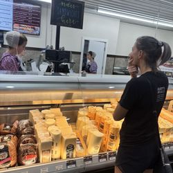 Nolt's Country Market