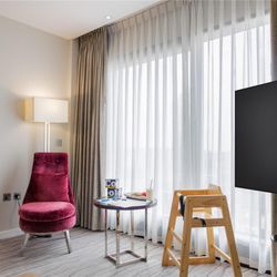 DoubleTree By Hilton London Greenwich - Guest room