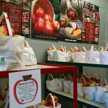 Minnesota Applehouse - Fruits & Veggies Near Me - Victoria, Minnesota